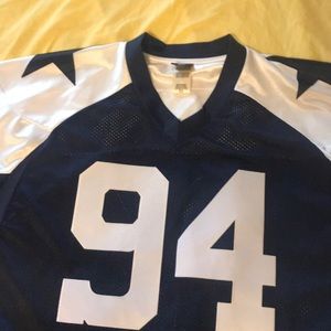 COWBOYS JERSEY SIZE 52 NEVER BEEN WORN
